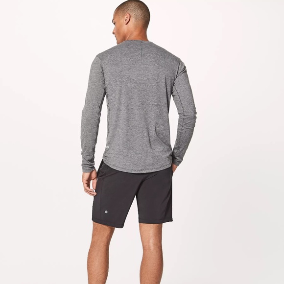 Lululemon T.H.E. Linerless Short 7" - Picture 2 of 8